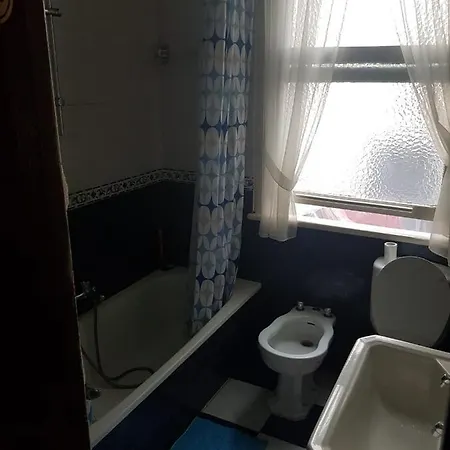 Piso Centro Ciudad, Garaje, Para 6 Huespedes Διαμέρισμα *